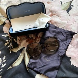 Gucci Glasses NWT & Case